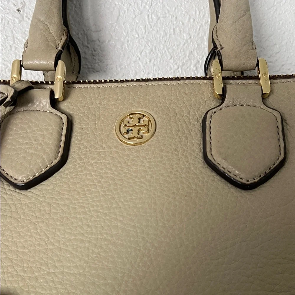 Tory Burch Pebbled Leather Satchel in Taupe with Gold Hardware EUC - Picture 2 of 10